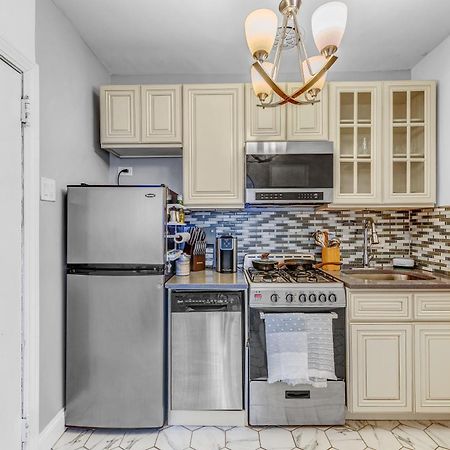 Appartamento Stylish 2Bd In Brooklyn Heights New York Esterno foto
